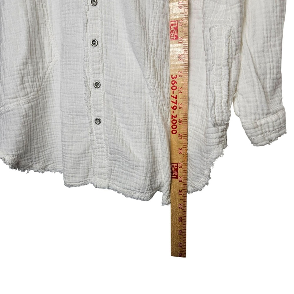 We The Free People Tunic Top XS White Long Sleeve Button Frayed‎ Gauzy Oversized - Picture 8 of 10